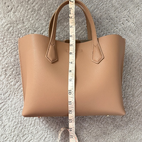 Quince Italian Leather Small Triple Compartment Tote / Cappuccino - Picture 12 of 13